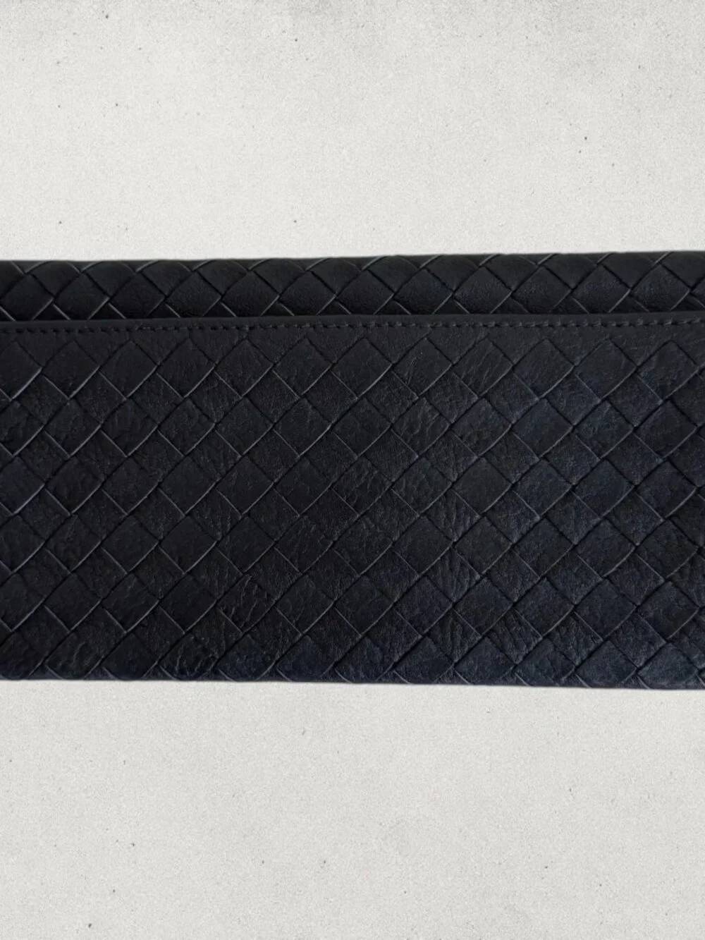 Bottega Veneta Black Nappa Intrecciato Long Flap Wallet – Blue Interior P0229